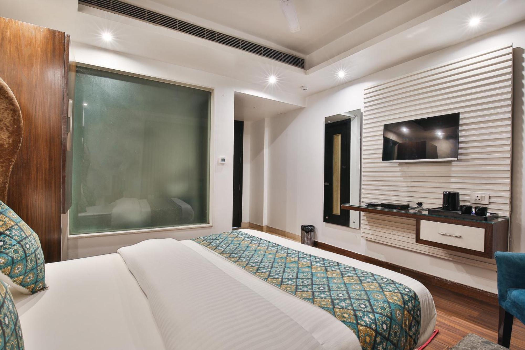 Hotel Uppal International, Near New Delhi Railway Station Екстериор снимка