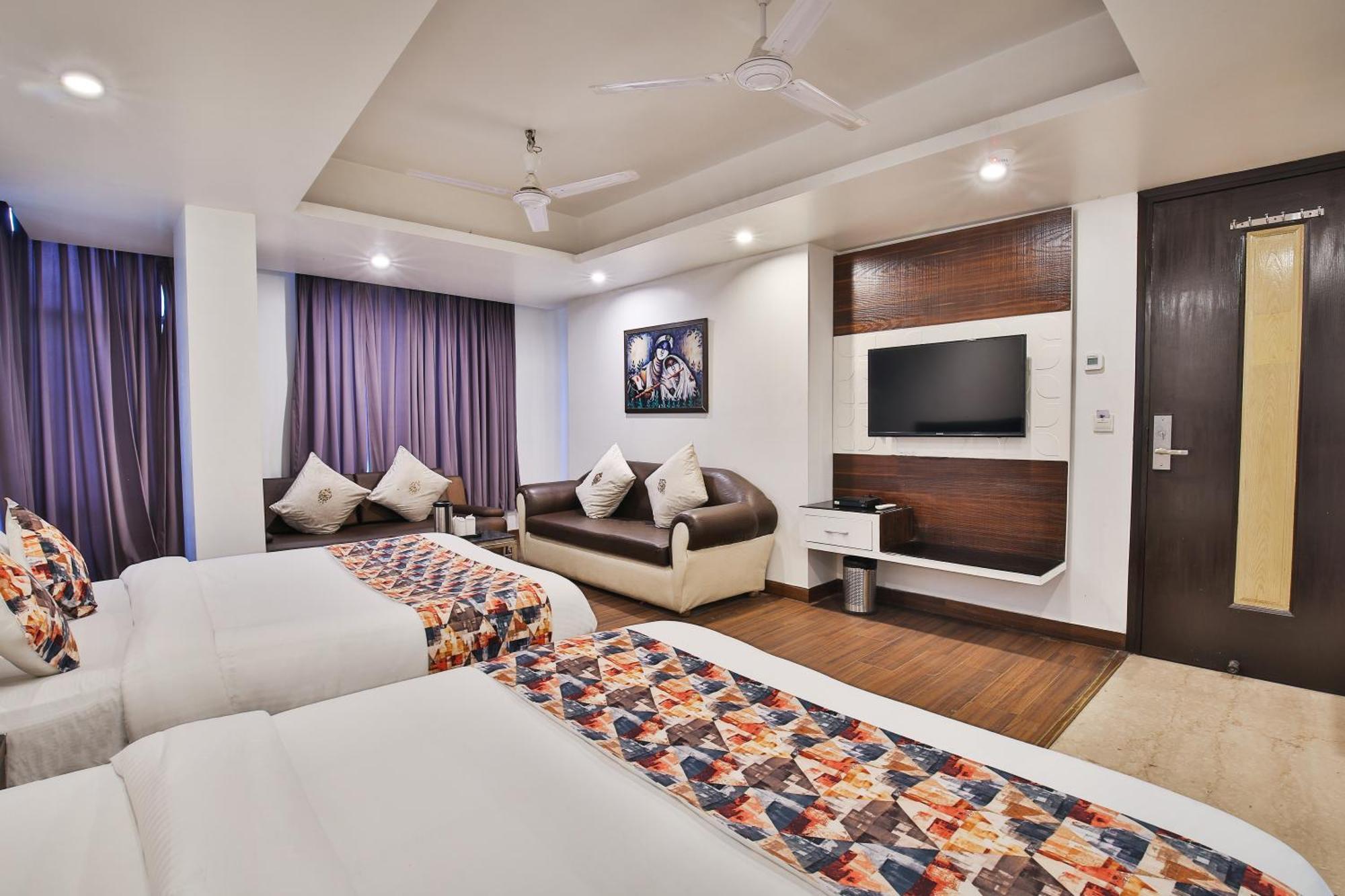 Hotel Uppal International, Near New Delhi Railway Station Екстериор снимка