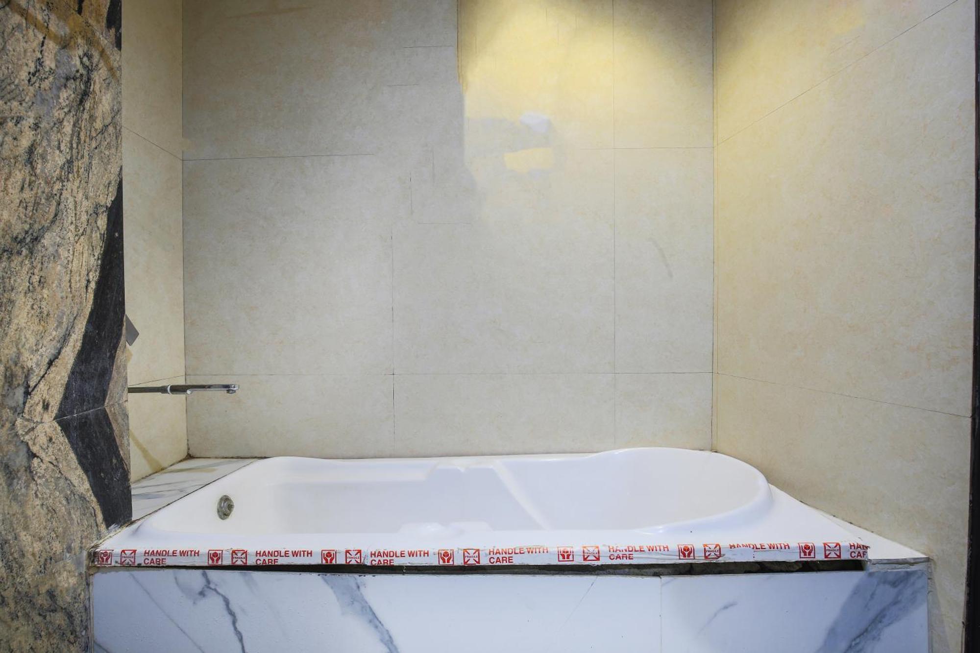 Hotel Uppal International, Near New Delhi Railway Station Екстериор снимка