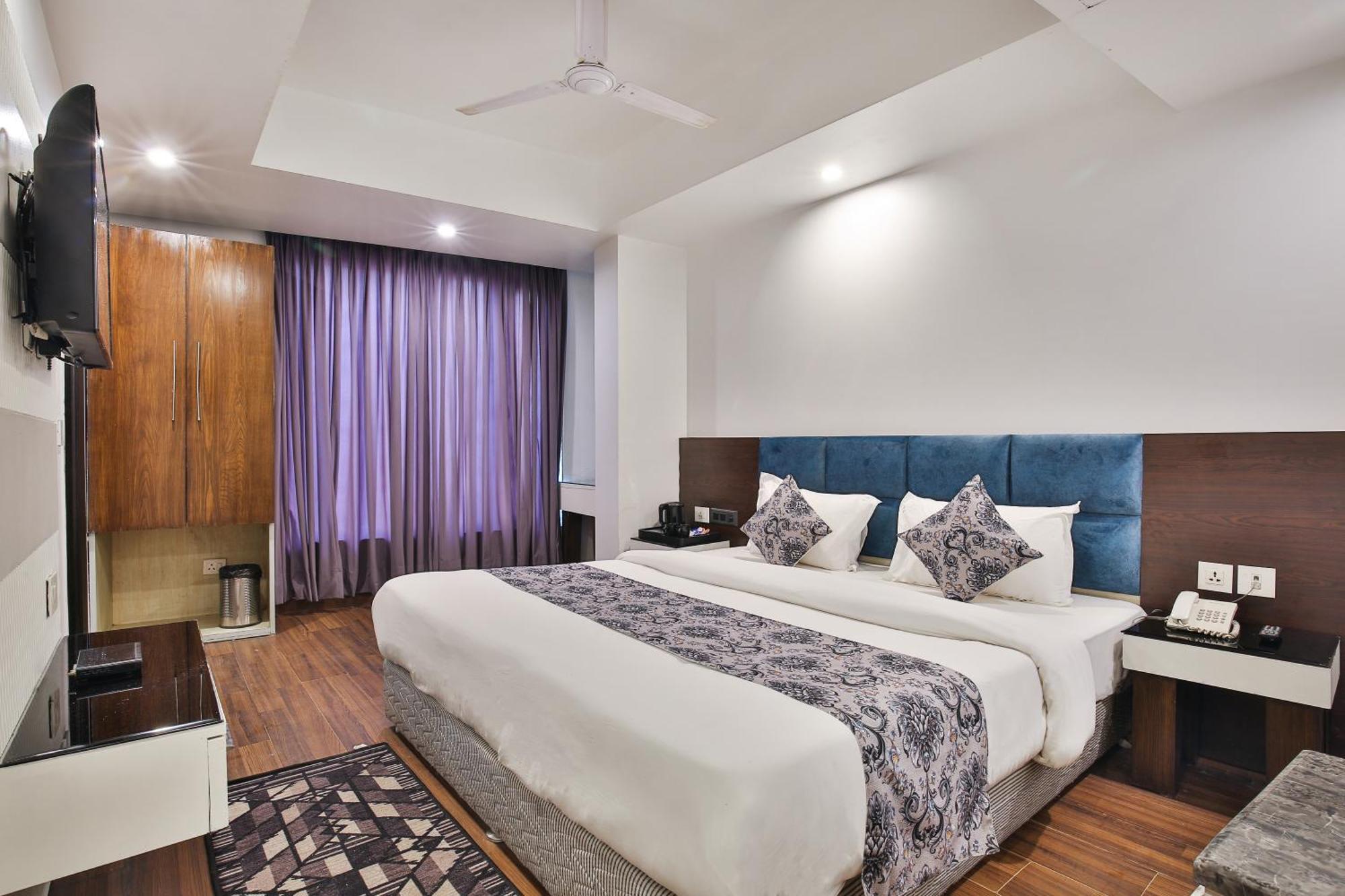 Hotel Uppal International, Near New Delhi Railway Station Екстериор снимка