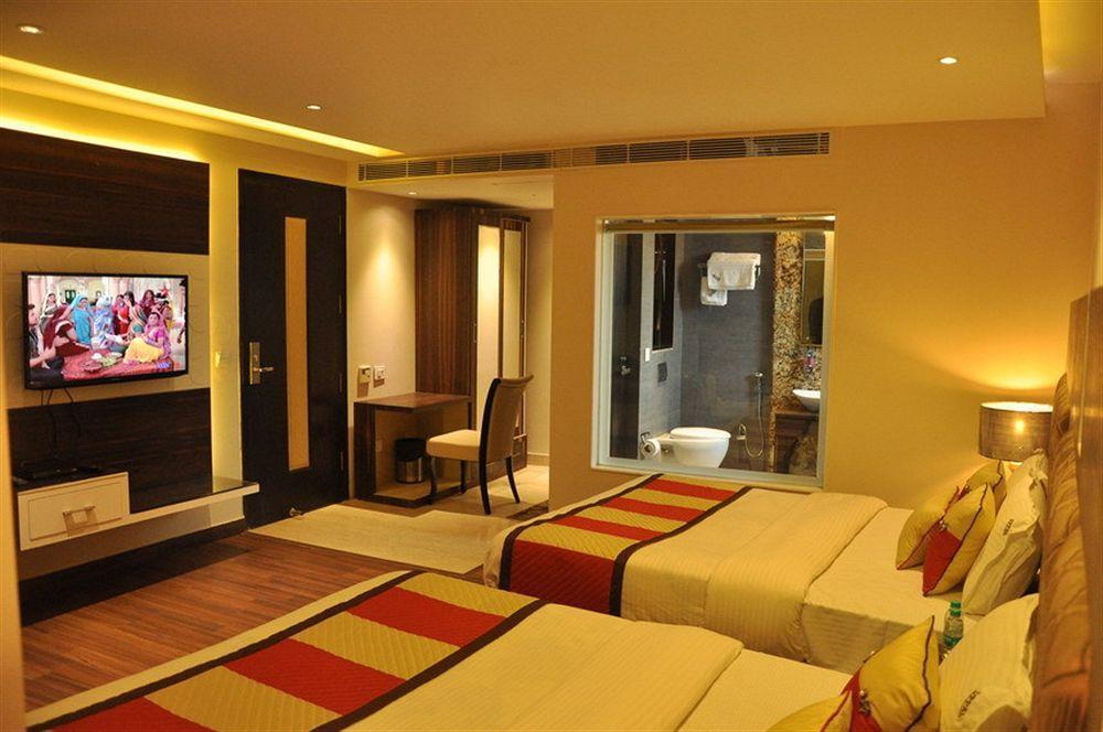 Hotel Uppal International, Near New Delhi Railway Station Екстериор снимка