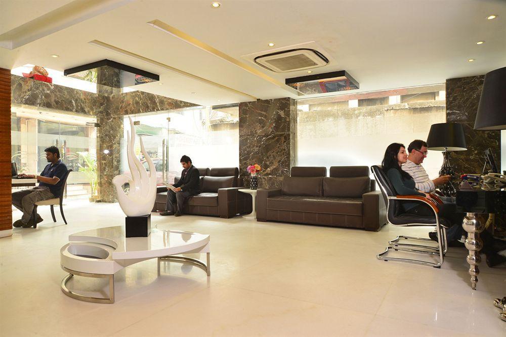 Hotel Uppal International, Near New Delhi Railway Station Екстериор снимка