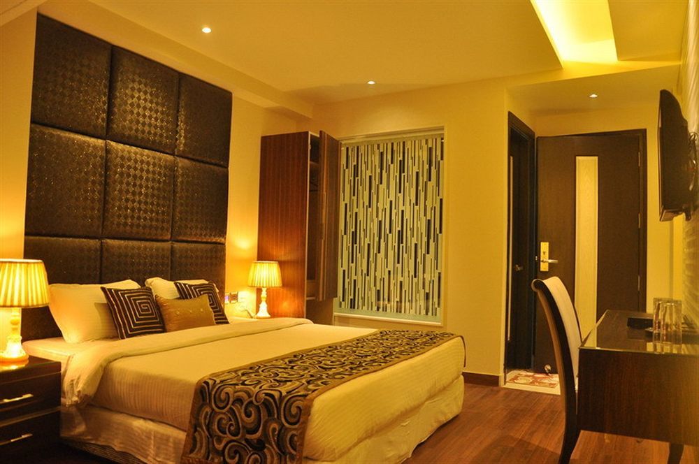 Hotel Uppal International, Near New Delhi Railway Station Екстериор снимка