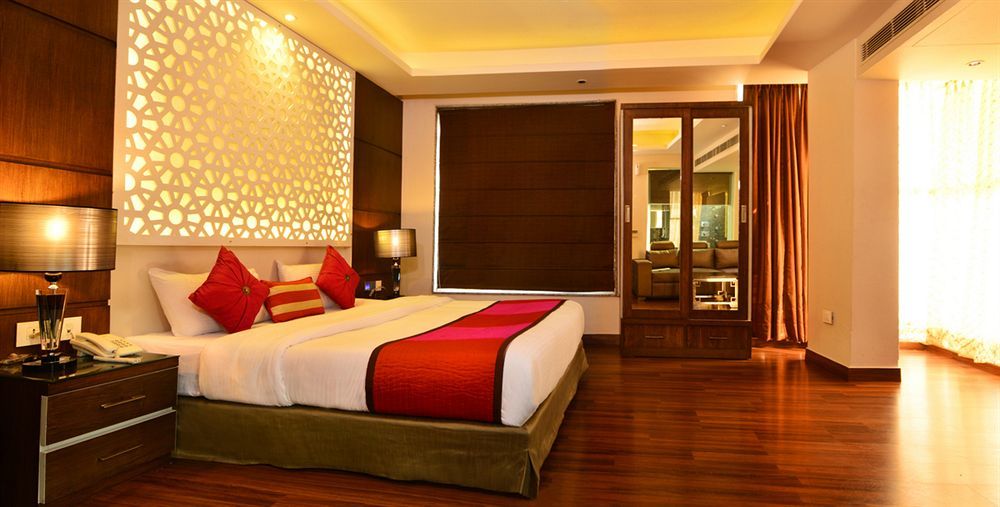 Hotel Uppal International, Near New Delhi Railway Station Екстериор снимка
